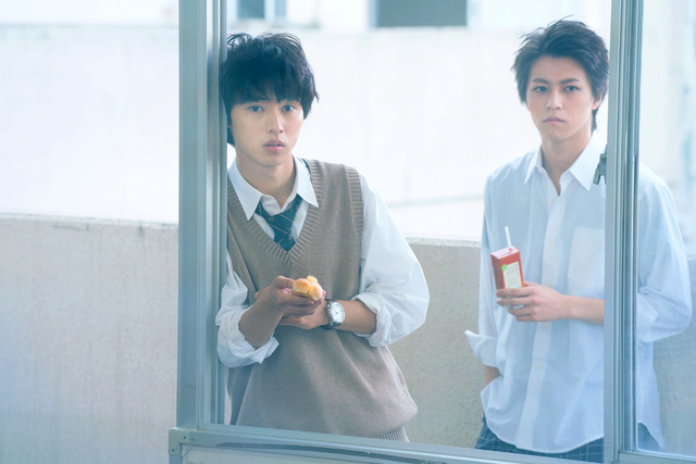 山崎賢人×松尾太陽／『一週間フレンズ。』　(C)2017 葉月抹茶／スクウェアエニックス・映画「一週間フレンズ。」製作委員会