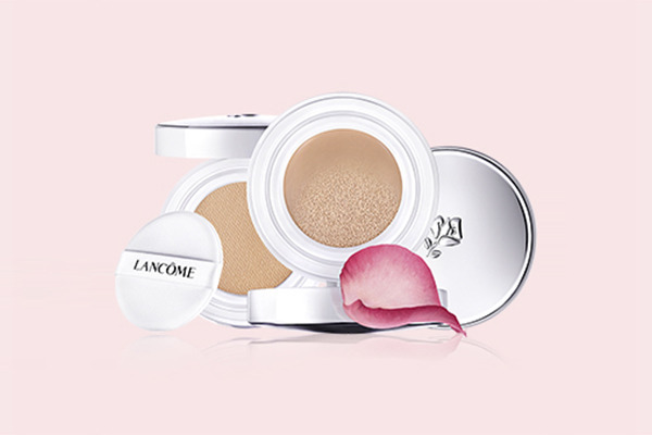 「ブラン エクスペール クッションコンパクト H」（1個入 5,200円、2個入 7,200円）