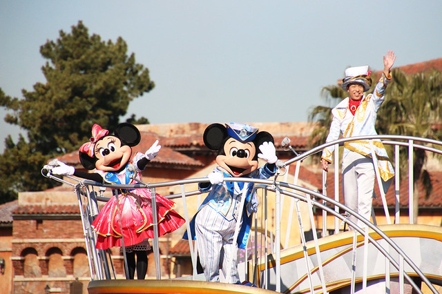 期間限定リニューアル版「クリスタル・ウィッシュ・ジャーニー～シャイン・オン！～」