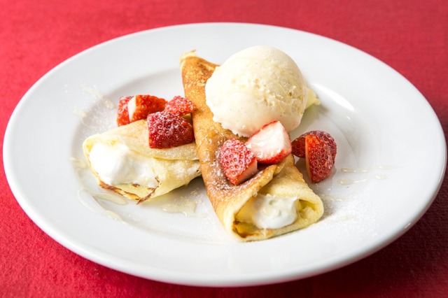 「j.s. pancake cafe」ストロベリークレープ