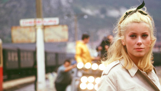 『シェルブールの雨傘』 - (C) Cine -Tamaris