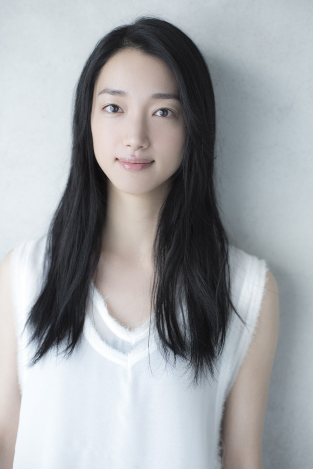 入山法子　舞台「23階の笑い」