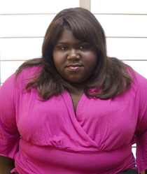 『プレシャス』　ガボレイ・シディベ