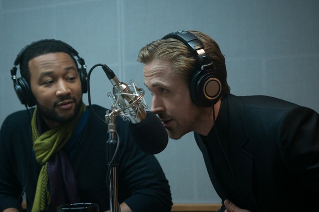 『ラ・ラ・ランド』（C）2017 Summit Entertainment, LLC. All Rights Reserved. Photo credit: EW0001: Sebastian (Ryan Gosling) and Mia (Emma Stone) in LA LA LAND. Photo courtesy of Lionsgate.