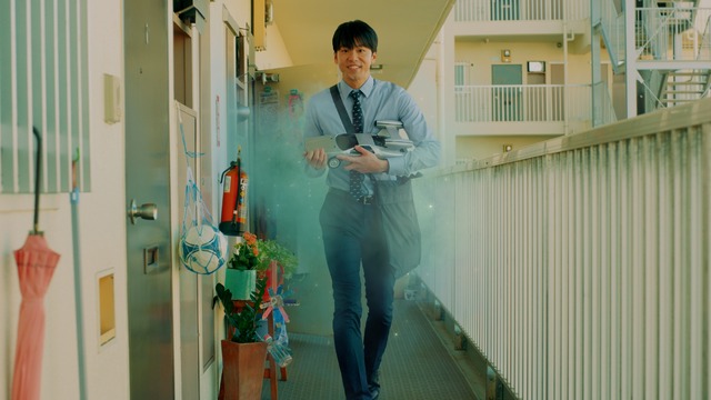 「人生は、夢だらけ。」シリーズ第三弾CM「子どもたちが見ているこの国の未来」篇