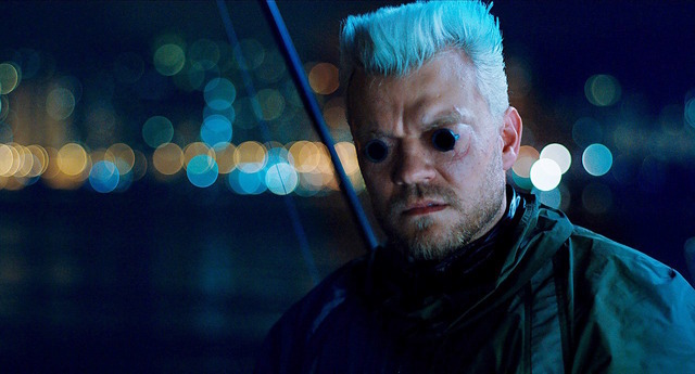 ピルー・アスベック（バトー役）／『ゴースト・イン・ザ・シェル』　(C)MMXVI Paramount Pictures and Storyteller Distribution Co. All rights Reserved.