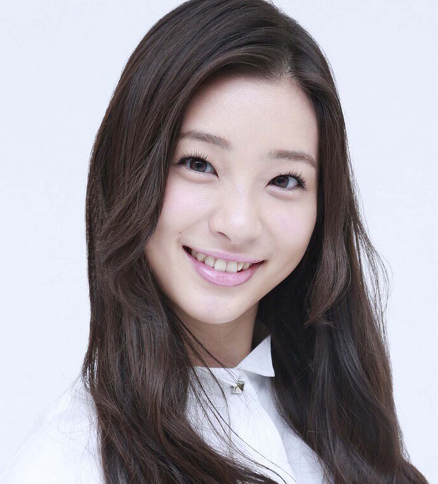 足立梨花 「人は見た目が100パーセント」