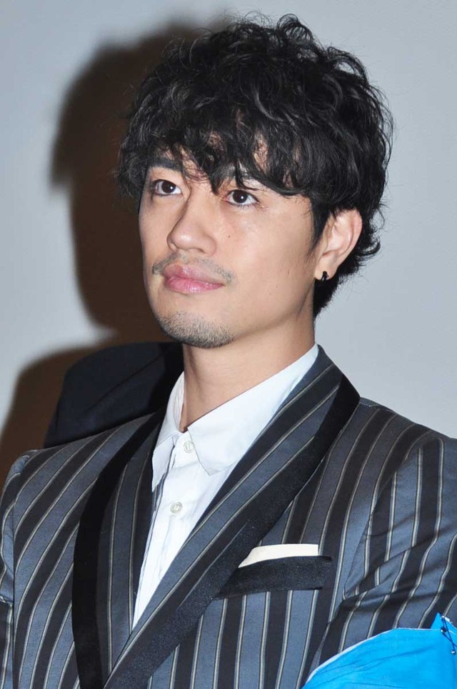 斎藤工、男子校時代の“愛読書”を明かす！「Hなことばかり考えてた」