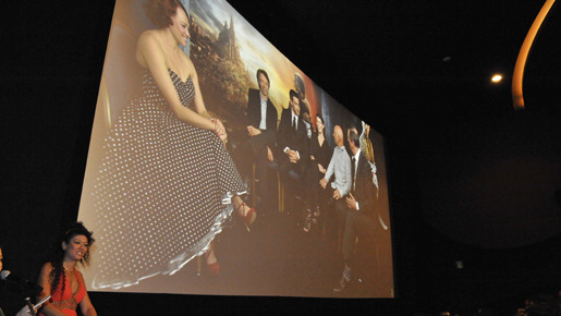 『プリンス・オブ・ペルシャ／時間の砂』ワールド・プレミアの模様を生中継