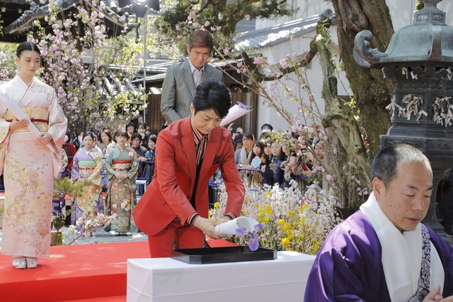 『花戦さ』（C）2017「花戦さ」製作委員会