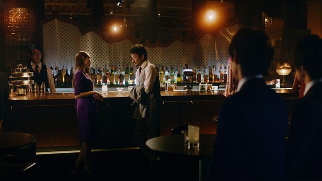 「uno 大人自在。 ハイブリッドハード」篇