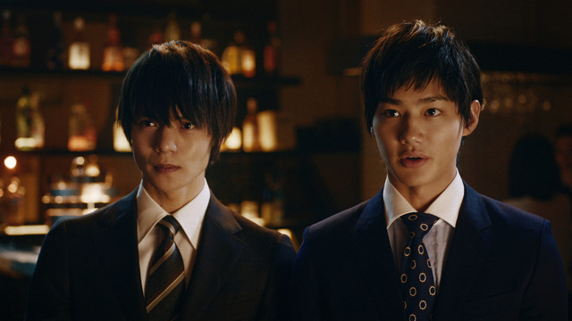 「uno 大人自在。 ハイブリッドハード」篇