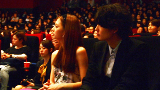 『瞬　またたき』完成披露試写会 -(C) 2010「瞬」製作委員会