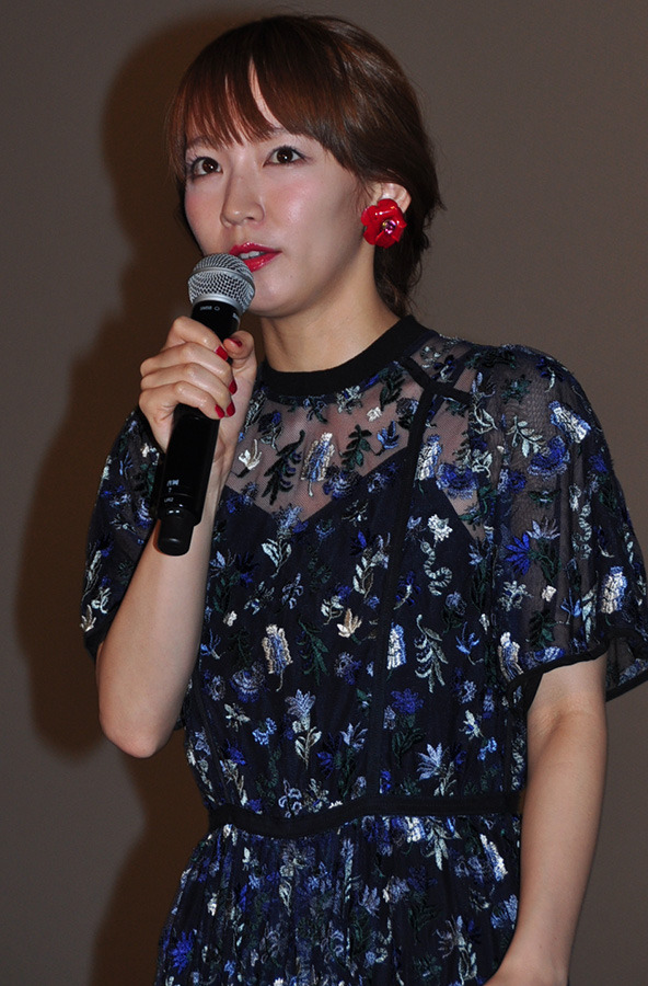 吉岡里帆／『名探偵コナン から紅の恋歌（ラブレター）』舞台挨拶