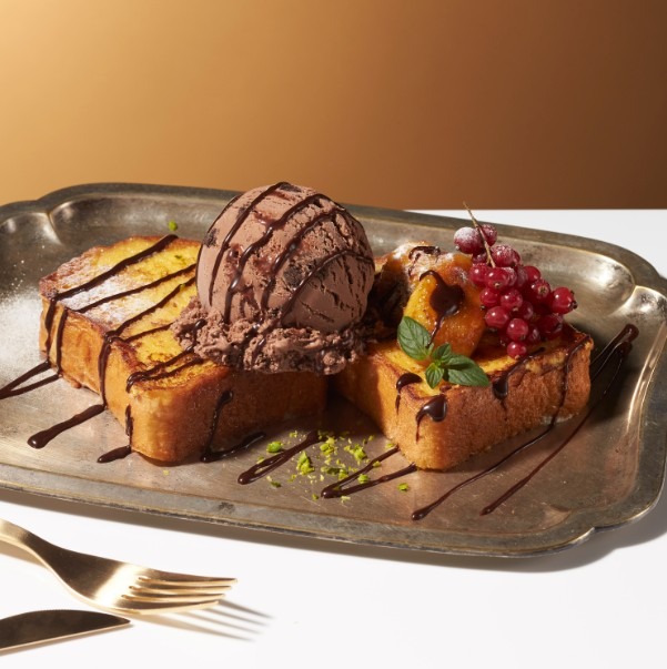「メゾンカイザープレゼンツ ハーゲンダッツベーカリー」　フレンチトースト with 