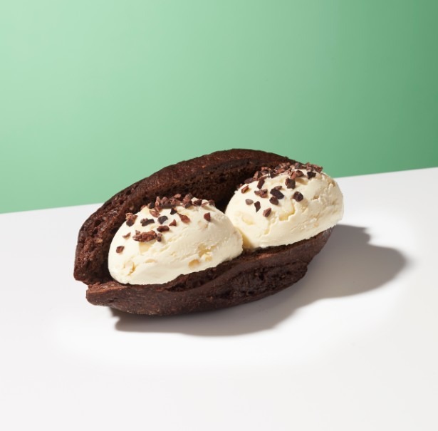 「メゾンカイザープレゼンツ ハーゲンダッツベーカリー」 パンオカカオココ with 