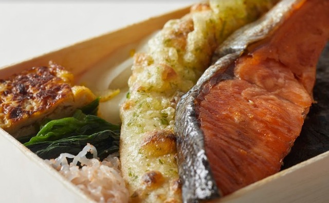 GINZA SIX 海苔弁専門店「刷毛じょうゆ 海苔弁山登り」 「海」1,080円