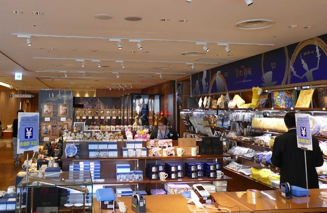 「『美女と野獣』の世界展 at GINZA MITSUKOSHI」グッズ