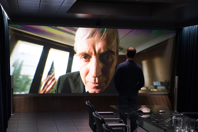 『スノーデン』　(c)2016 SACHA, INC.　ALL RIGHTS RESERVED.