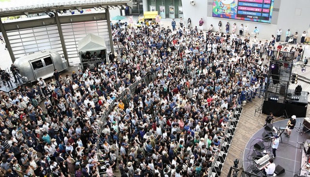 六本木ヒルズフリーライブ「TOKYO M.A.P.S」昨年の様子