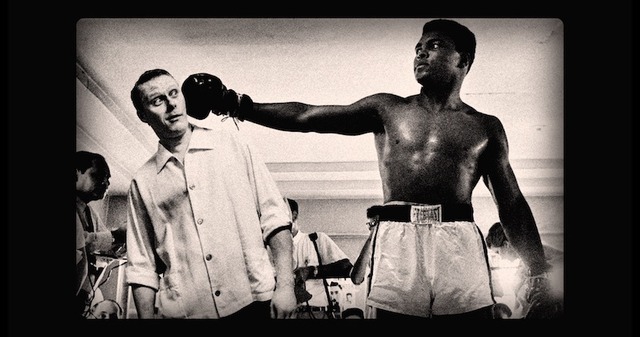 モハメド・アリ『僕とカミンスキーの旅』 -(C) 2015 X Filme Crea>ve Pool GmbH / ED Produc>ons Sprl / WDR / Arte /Potemkino / ARRI MEDIA