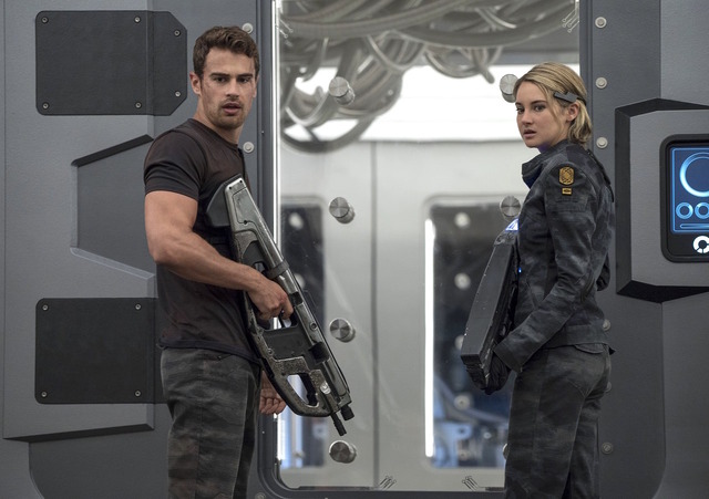 『ダイバージェント FINAL』TM &（C） 2017 Summit Entertainment, LLC. All Rights Reserved./ （C）Murray Close