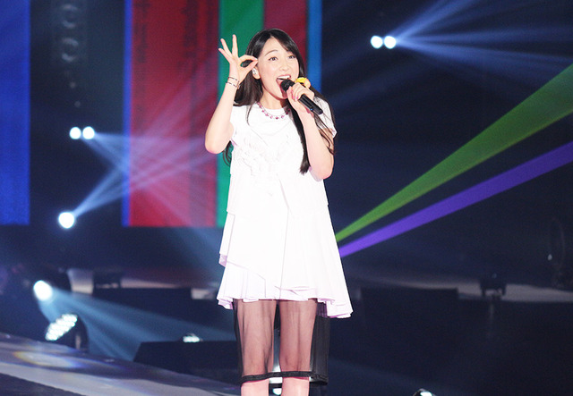 -(C)マイナビ GirlsAward 2017 SPRING／SUMMER