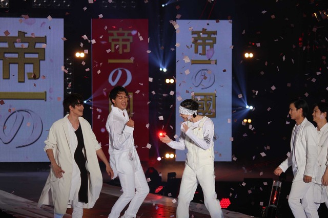 -(C)マイナビ GirlsAward 2017 SPRING／SUMMER