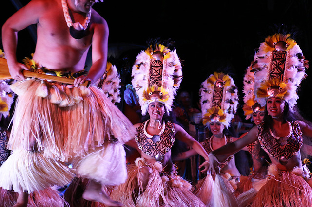 「カ・ヴァア：ルアウ・アット・アウラニ」レポ
