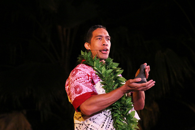 「カ・ヴァア：ルアウ・アット・アウラニ」レポ