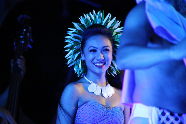 「カ・ヴァア：ルアウ・アット・アウラニ」レポ