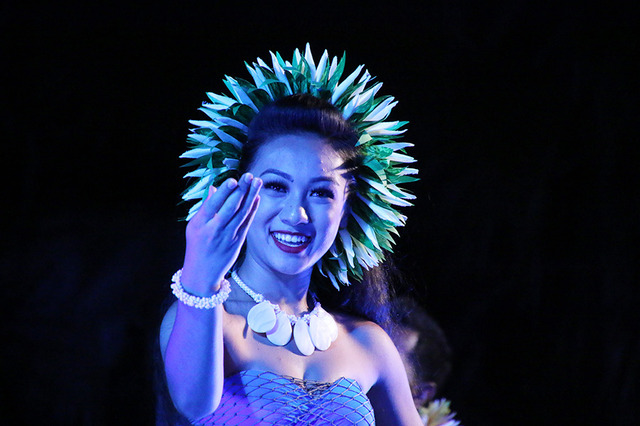 「カ・ヴァア：ルアウ・アット・アウラニ」レポ