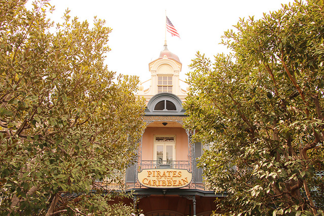 カリフォルニア ディズニーランド・リゾートのディズニーランド・パークにある「カリブの海賊」