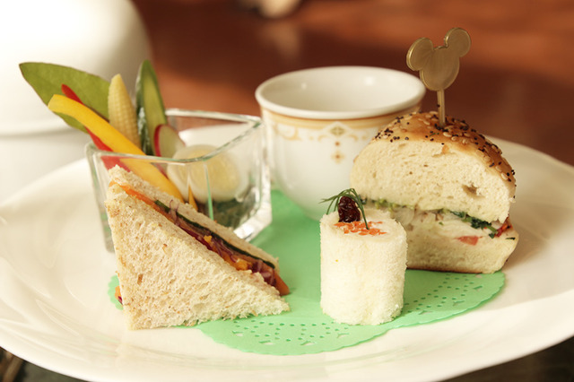 アフタヌーンティーセット「ドリーマーズ・ラウンジ」