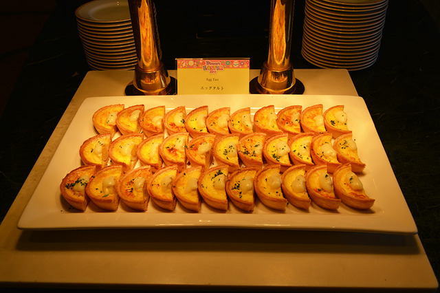 ディナーブッフェ「シャーウッドガーデン・レストラン」