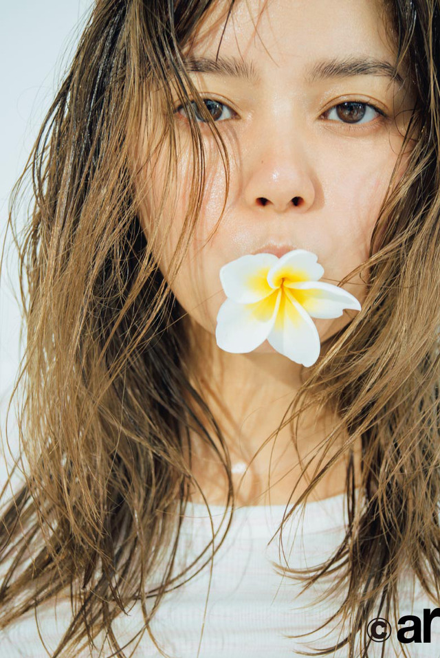 岸本セシル／雑誌「ar」6月号