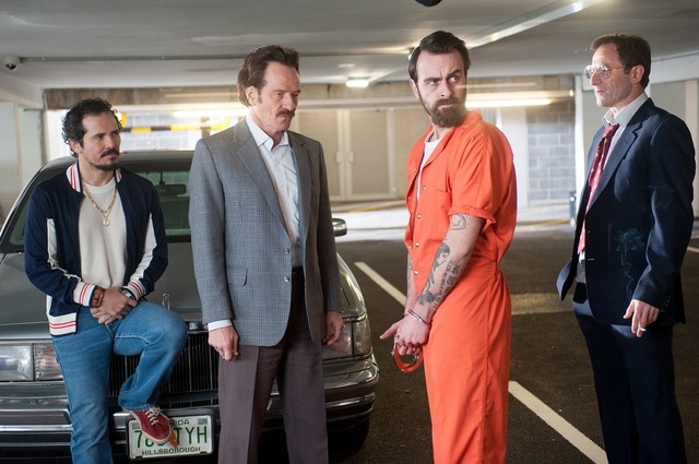 『潜入者』　(c)2016 Infiltrator Films Limited