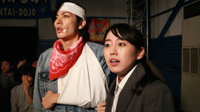 『エル・シュリケン vs 新昆虫デスキート』