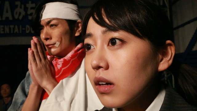 『エル・シュリケン vs 新昆虫デスキート』