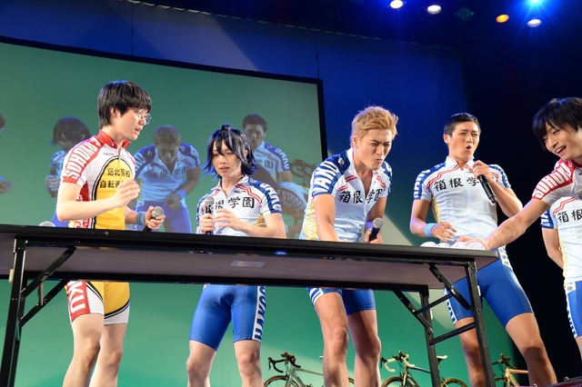 「弱虫ペダルSeason2」（C）渡辺航（週刊少年チャンピオン）2008／スカパー!・東宝・舞台「弱虫ペダル」製作委員会