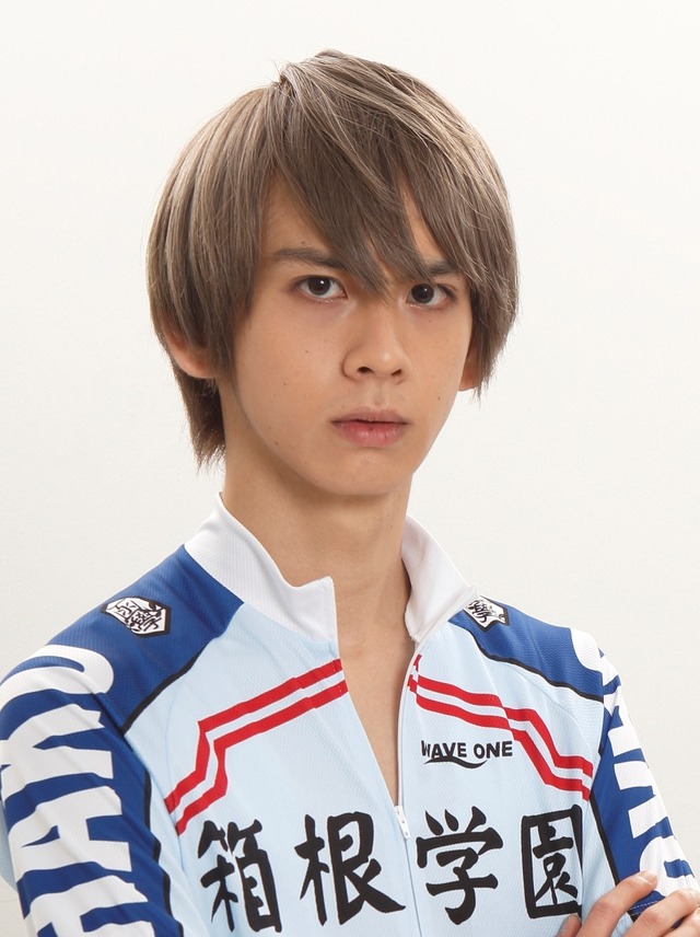 秋元龍太朗（黒田雪成役）「弱虫ペダルSeason2」（C）渡辺航（週刊少年チャンピオン）2008／スカパー!・東宝・舞台「弱虫ペダル」製作委員会