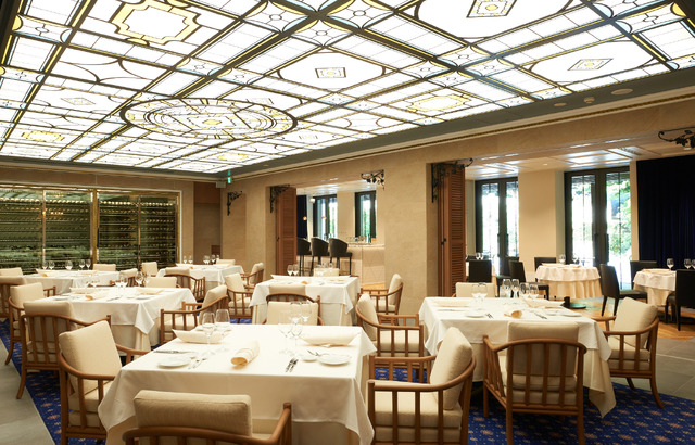 リストランテ「カノビアーノ」内観 レストランフロア