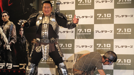 『プレデターズ』朝青龍 宣伝“横綱”就任イベント　photo：Yoko Saito