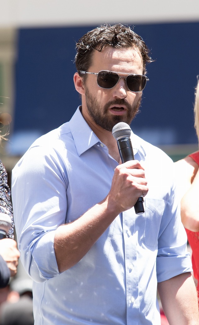 ジェイク・ジョンソン「ザ・マミー・デイ」にて『ザ・マミー／呪われた砂漠の王女』（Ｃ）Universal Pictures