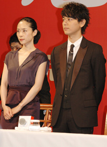 『悪人』完成報告会見