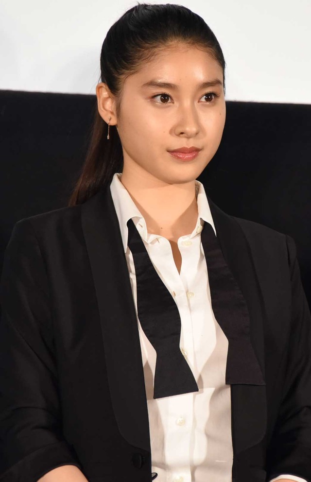 土屋太鳳／映画『兄に愛されすぎて困ってます』完成披露試写会