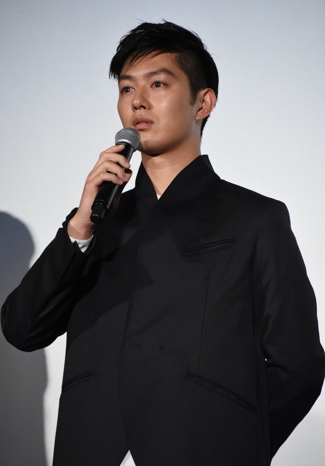 工藤阿須加／映画『ちょっと今から仕事やめてくる』初日舞台挨拶