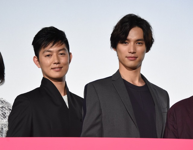 工藤阿須加、福士蒼汰／映画『ちょっと今から仕事やめてくる』初日舞台挨拶