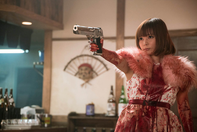 「東京ヴァンパイアホテル」（C）2017NIKKATSU