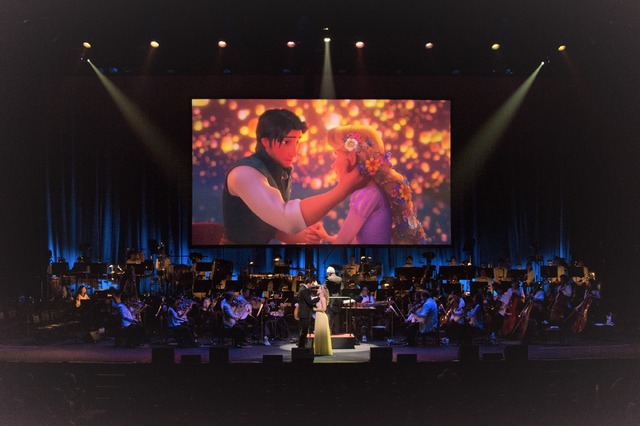 Presentation licensed by Disney Concerts (c) All rights reserved (c) Disney写真協力：講談社 月刊「ディズニーファン」